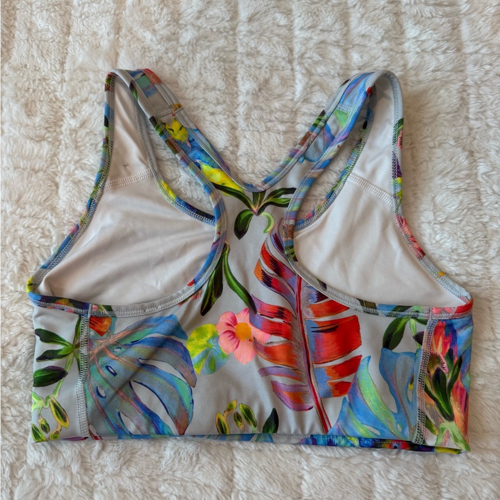 Nike Dri-FIT Sports Bra with Multicolor Trim - Picture 4 of 6